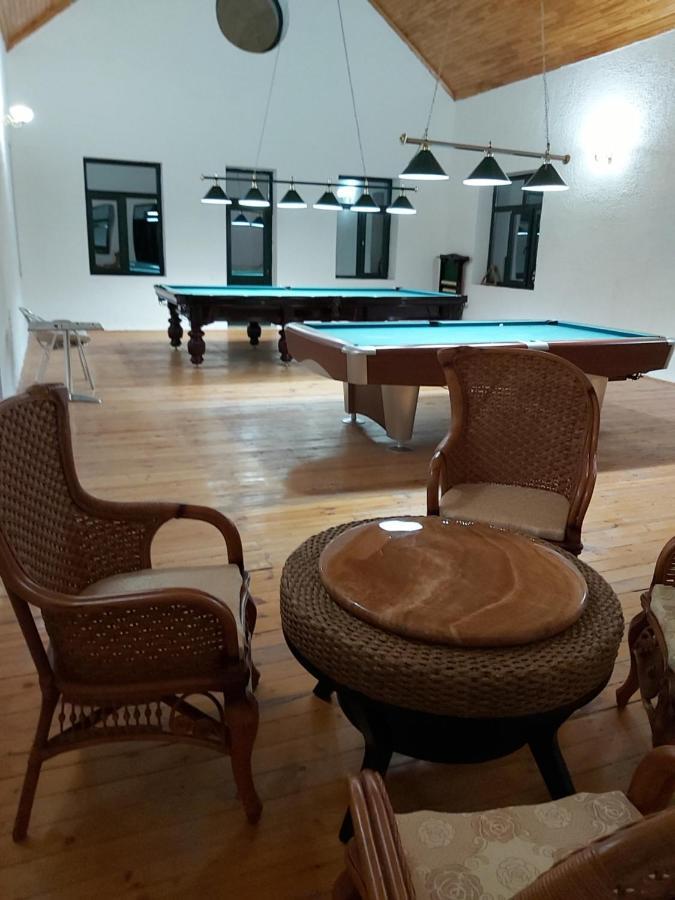 Chabiant Guesthouse Chateau Monolit Ikinci Yeniyol Eksteriør bilde